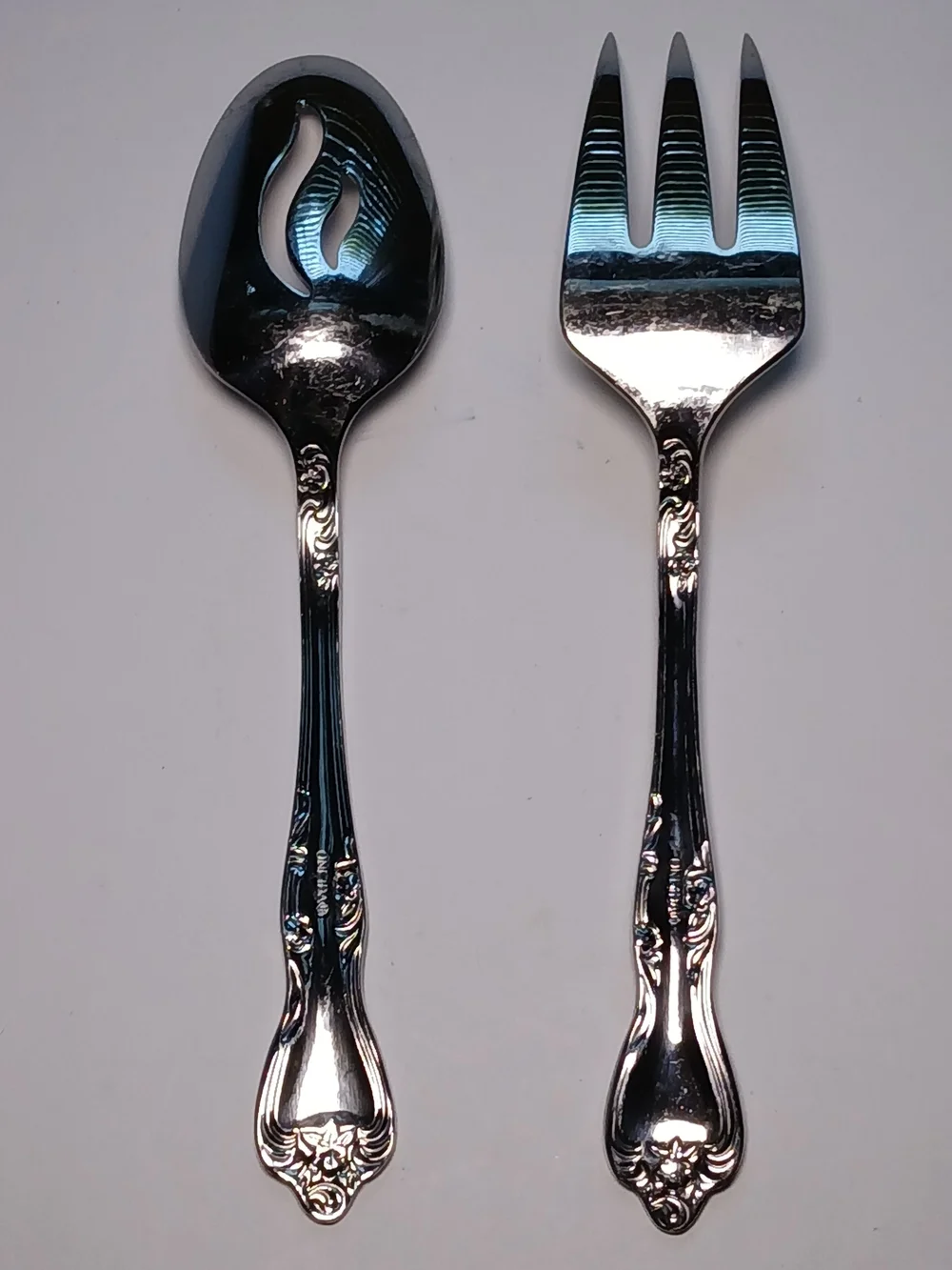 Oneida AZALEA Stainless Steel Serving Set - Slotted Spoon & Cold Meat Fork 2 Pc